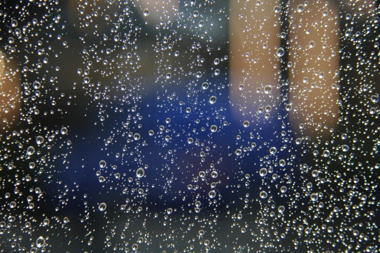 Gotas de llúvia en Calella Barcelona Planes para hacer en Calella cuando llueve