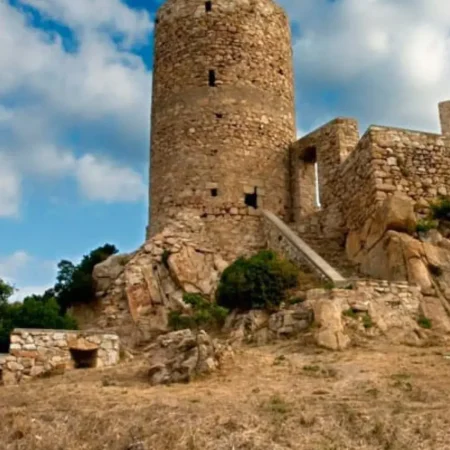 Cabrera de Mar_ Castell de Burriac